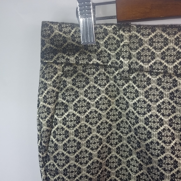 Ann Taylor 4 Black Gold Cigarette Pants - Picture 5 of 7